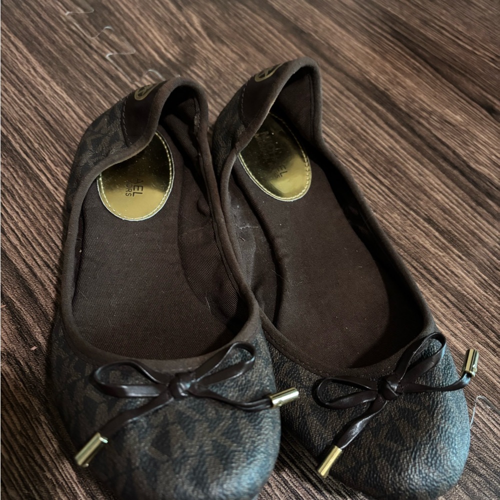 Michael Kors Brown Ballet Flats with Bow